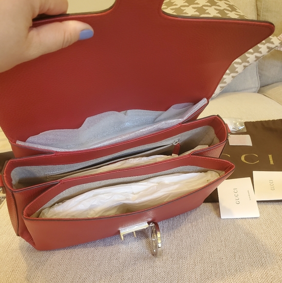 Brand new Gucci large leather purse - Picture 8 of 15